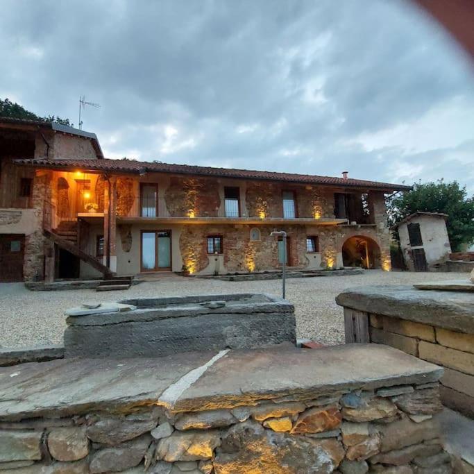 Apartmán Istanti - Salvia Costigliole Saluzzo Exteriér fotografie